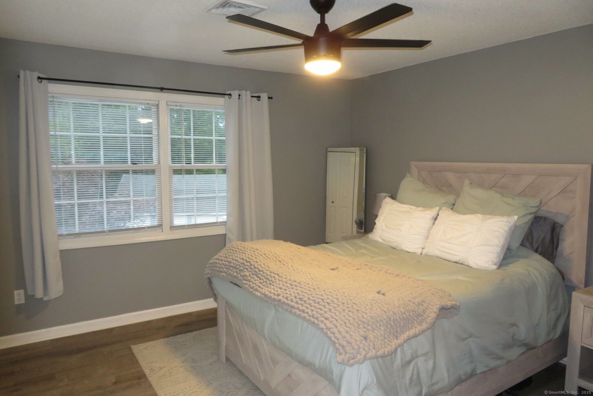 806 Fieldstone Court #806, Colchester, Connecticut image 12