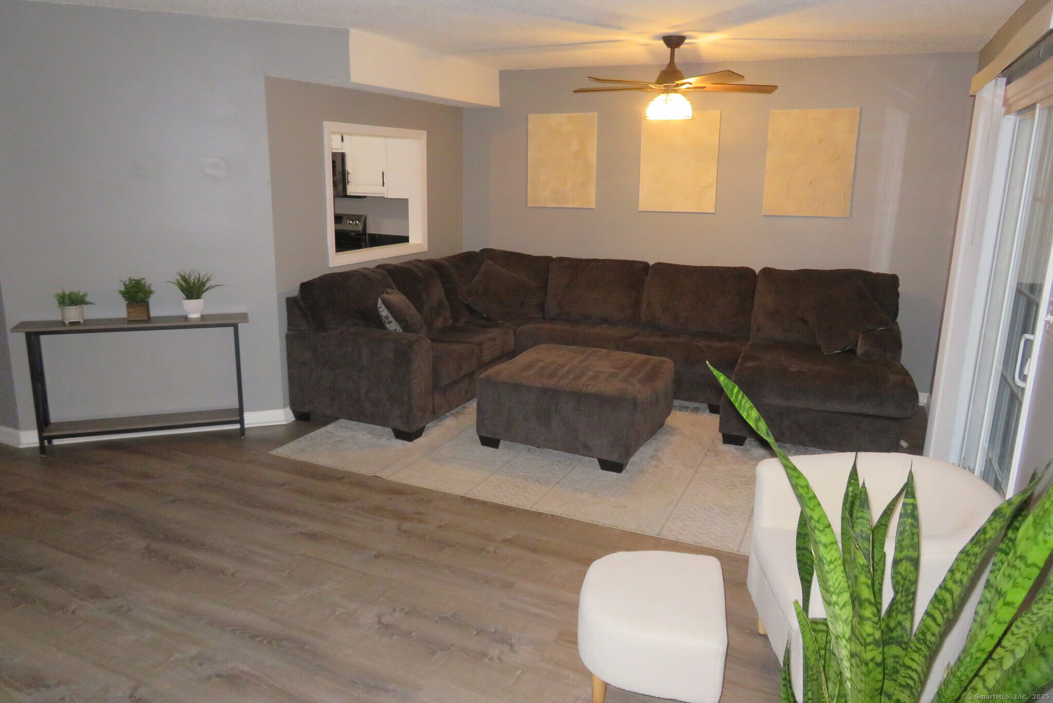 806 Fieldstone Court #806, Colchester, Connecticut image 2