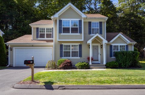12 Echo Pond Road 12 Monroe CT 06468