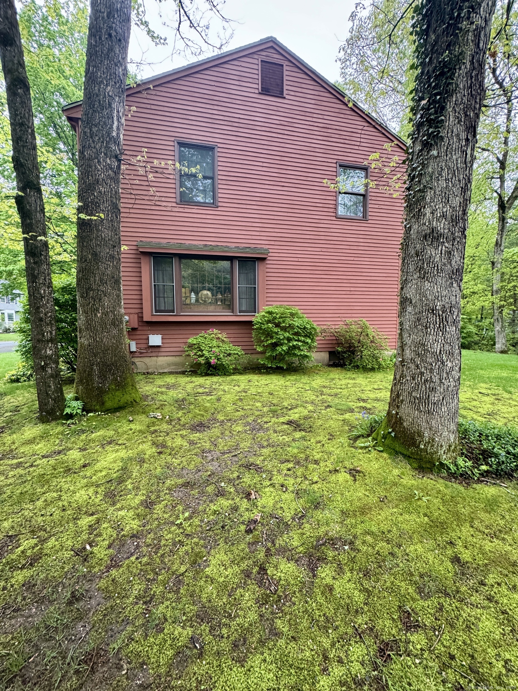 15 Old Village Lane, Farmington, Connecticut image 6