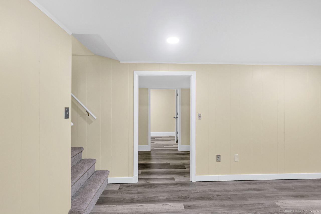 51 Jennifer Road, Hamden, Connecticut image 20