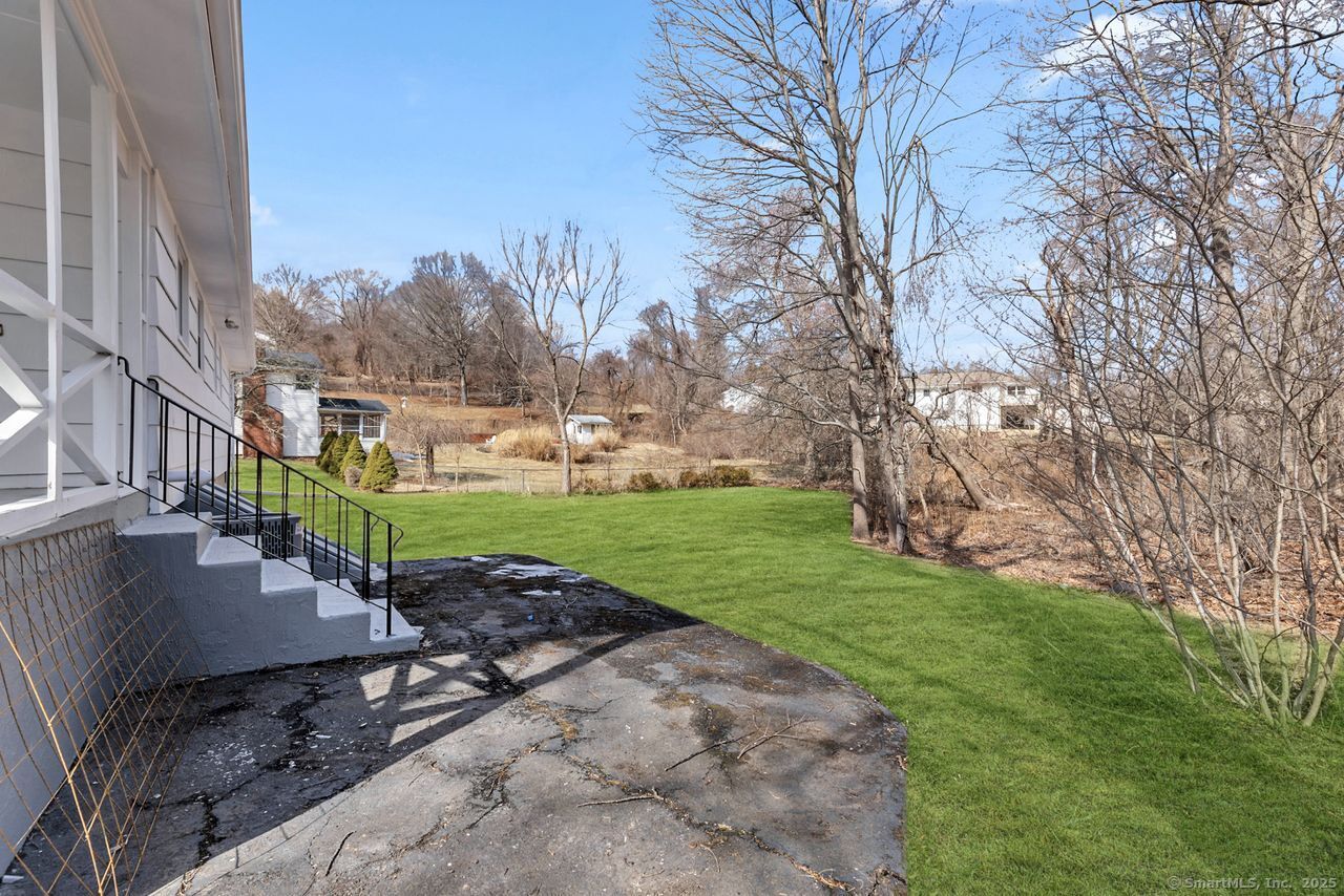51 Jennifer Road, Hamden, Connecticut image 26