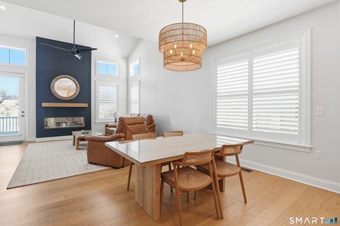 Condo For Sale - 46 Soderman Way #46<br/> Cheshire, CT 06410