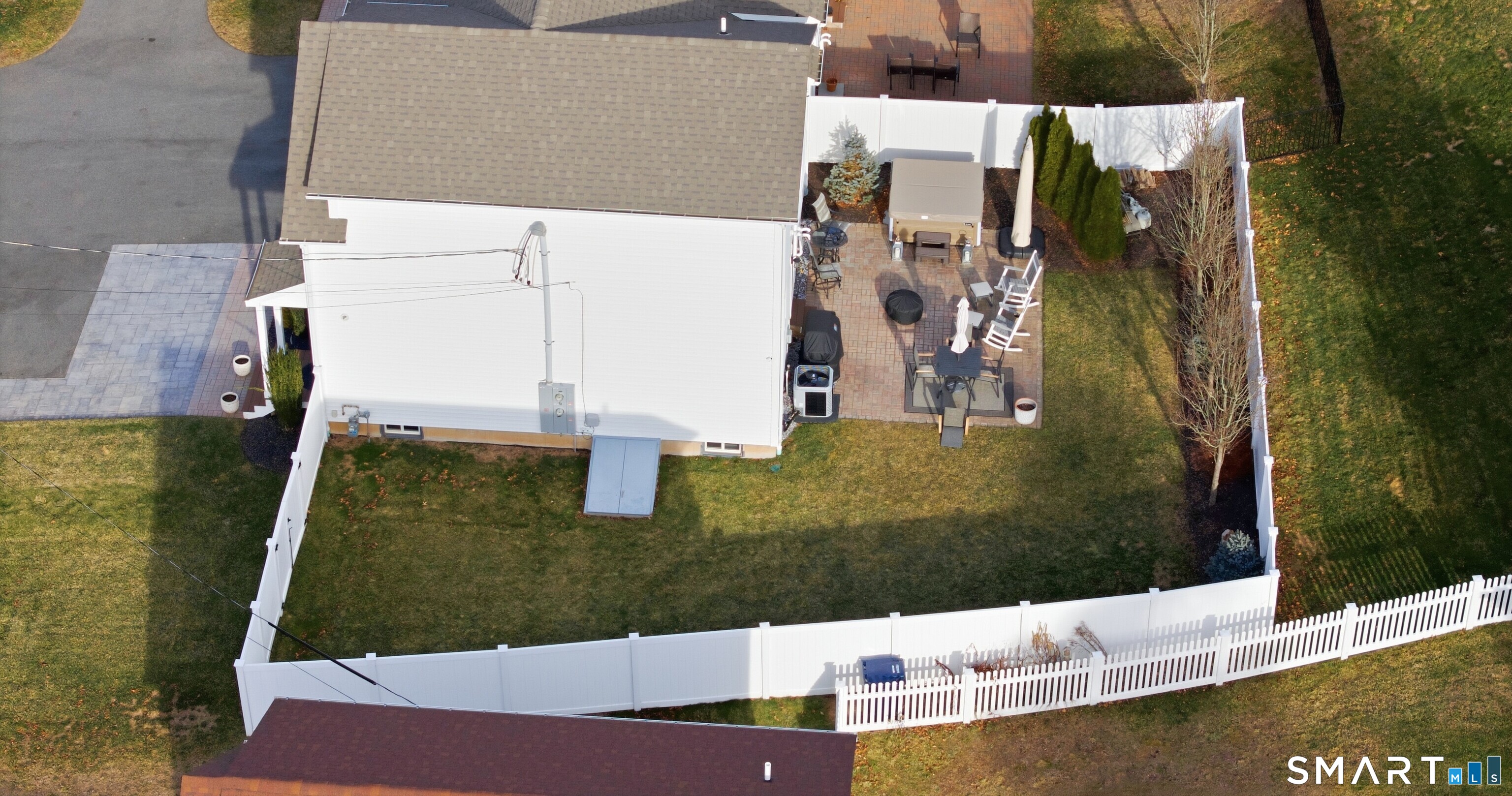 644 Bartholomew Road 4