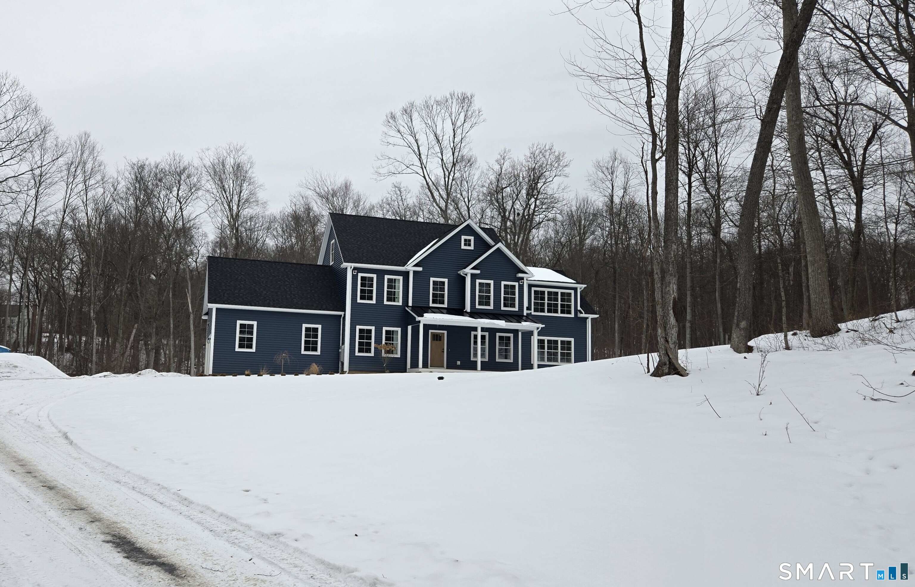 16 Daniels Hill Road