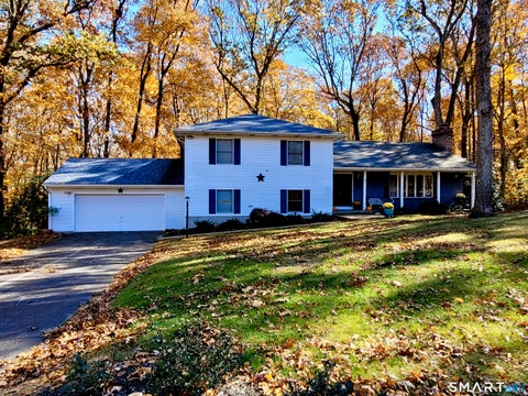Homes For Sale - 69 Sherwood Lane<br/> Norwich, CT 06360
