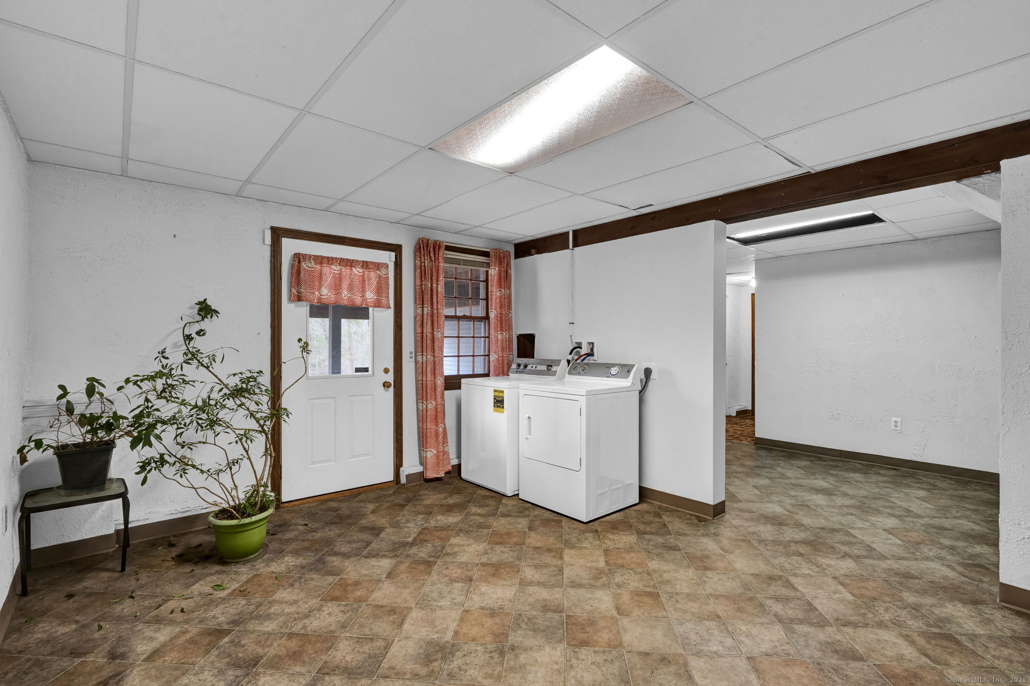 111 Olson Drive, Southington, Connecticut image 27