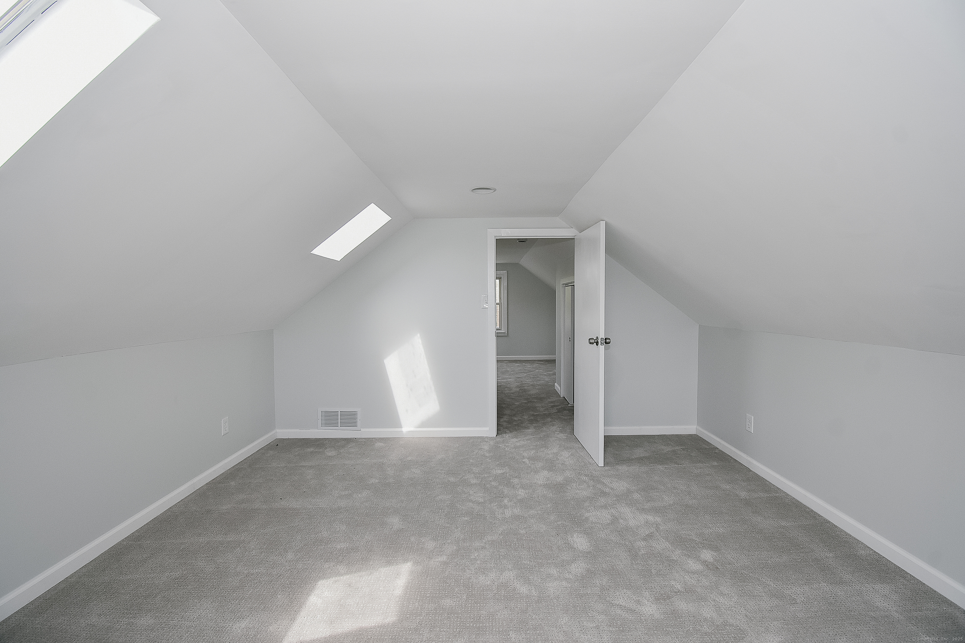 5 Roberge Road, Bristol, Connecticut image 27