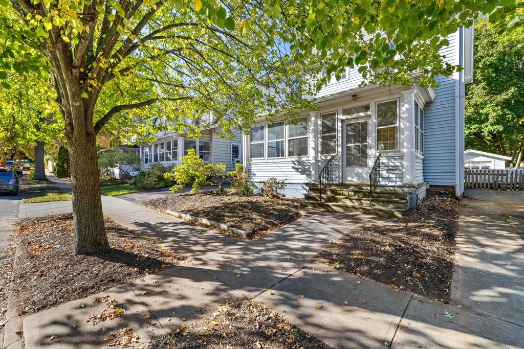 Photo of 24 Paramount Avenue, Hamden, CT 06517 (MLS # 24134050)