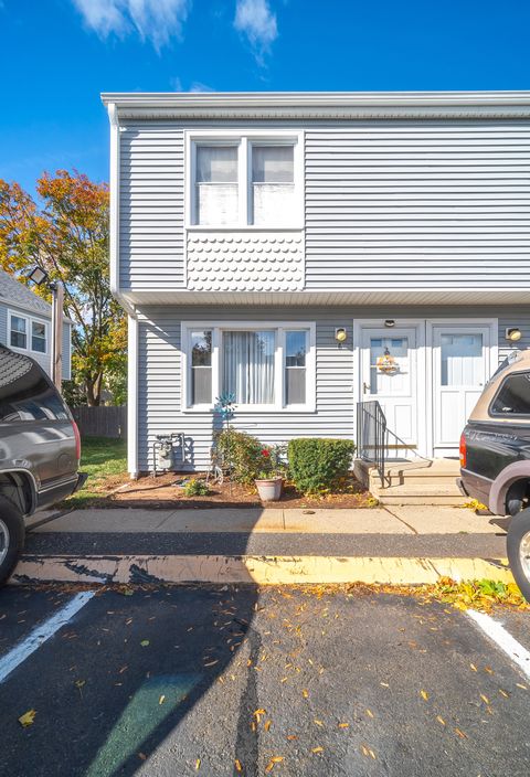 Photo of 484 First Avenue #APT 6, West Haven, CT 06516 (MLS # 24137589)