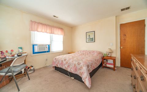 Tiny photo for 484 First Avenue #APT 6, West Haven, CT 06516 (MLS # 24137589)