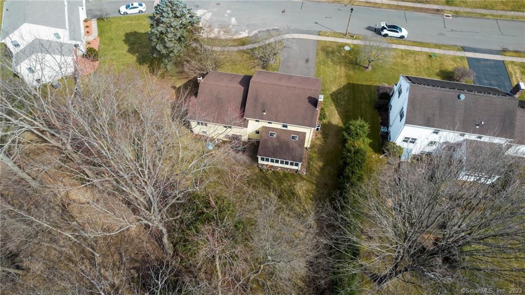 Photo 10 of 40 of 153 Randy Lane house