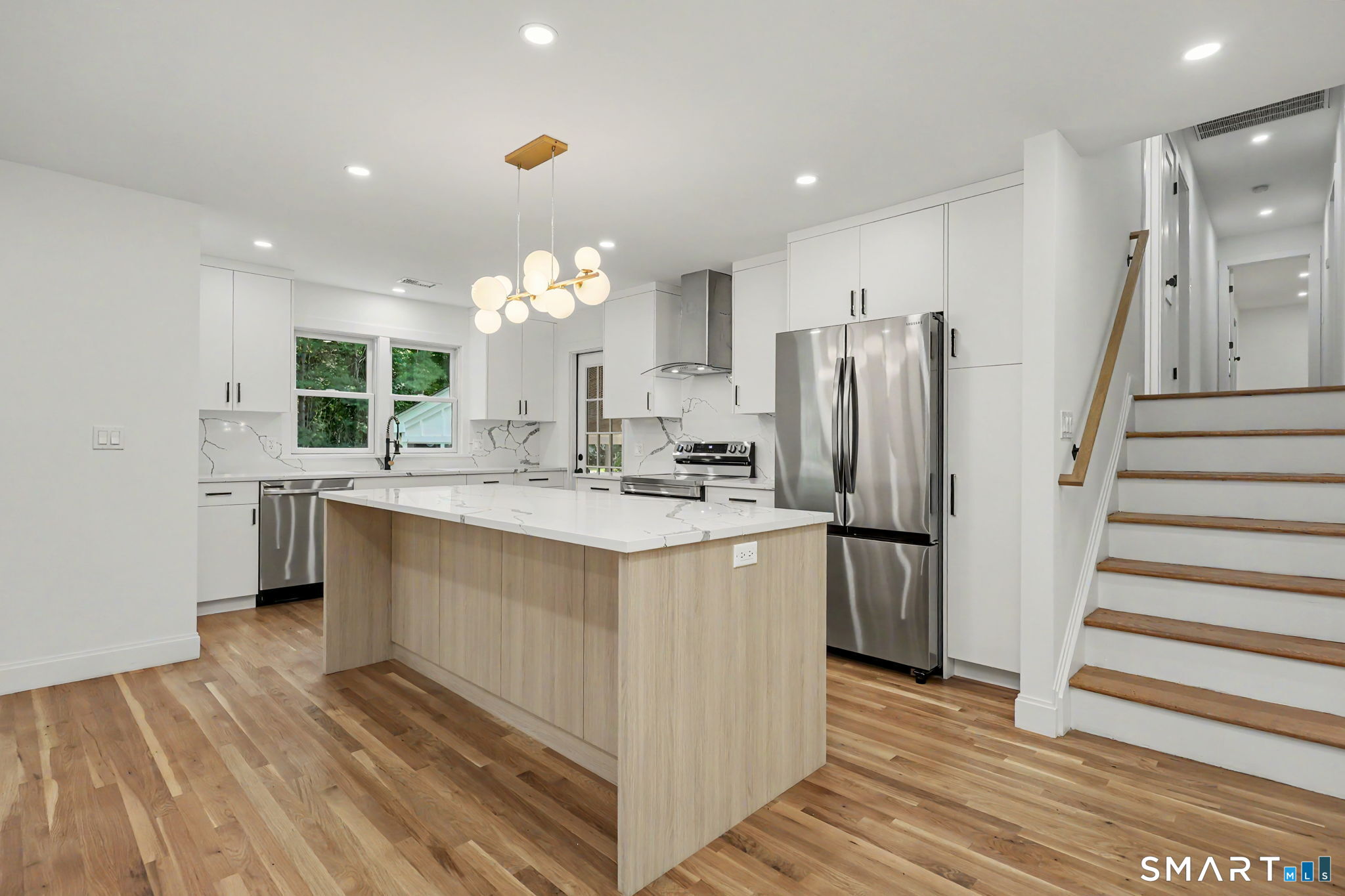 8 Live Oak Road