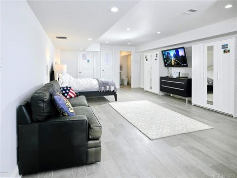 Tiny photo for 1 Home Place #B, Greenwich, CT 06830 (MLS # 24135536)