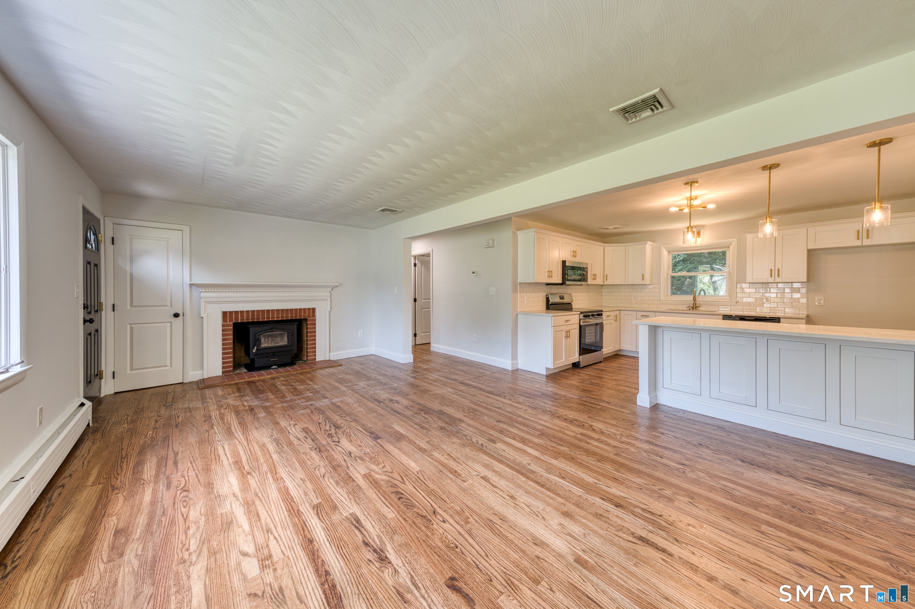 53 Knollwood Drive