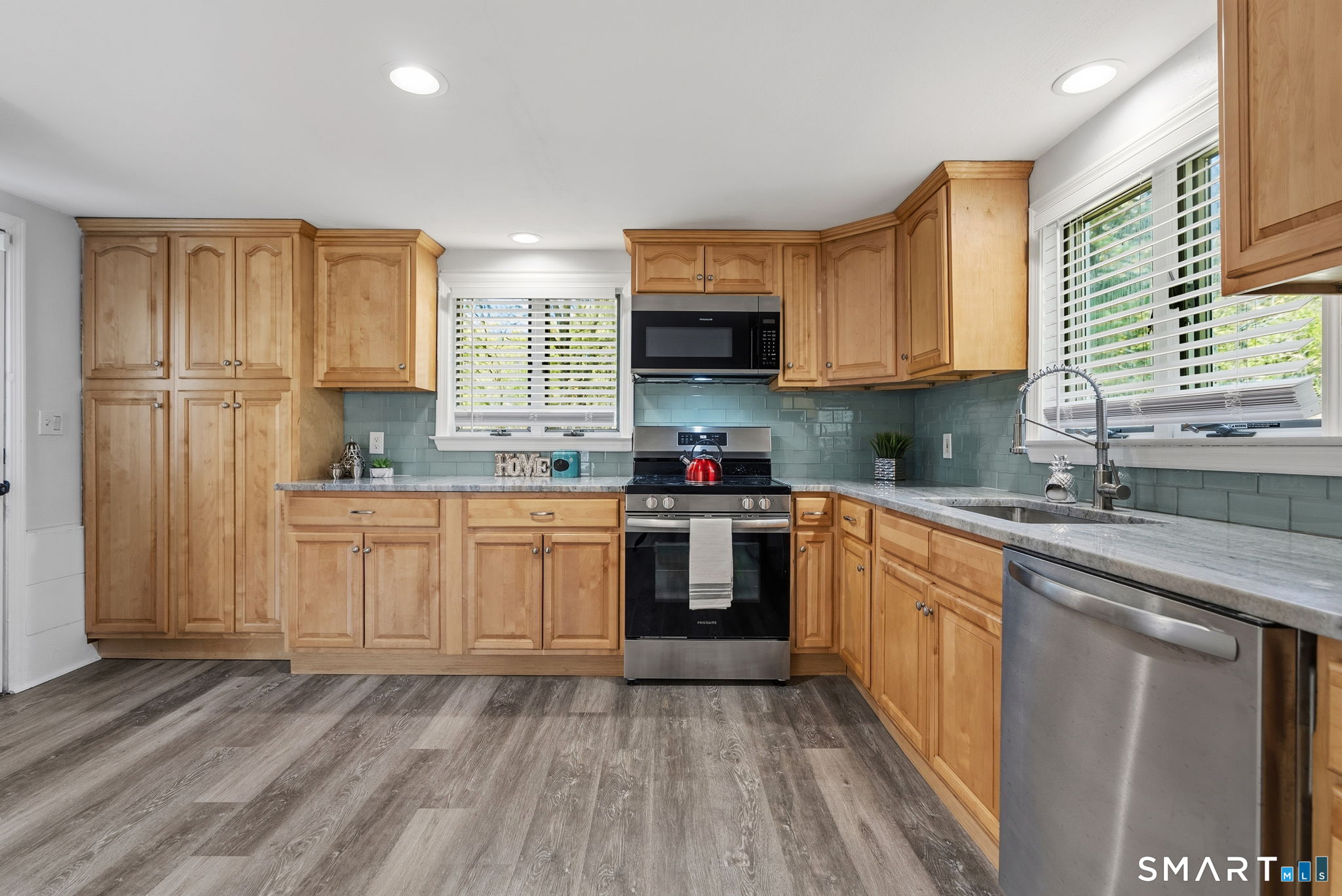 59 Thornbush Road