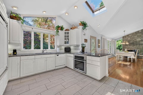 Tiny photo for 814 Amity Road, Bethany, CT 06524 (MLS # 170626300)