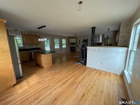 Tiny photo for 25 Meg Way, Windsor Locks, CT 06096 (MLS # 24180946)