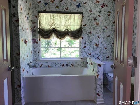 Tiny photo for 25 Meg Way, Windsor Locks, CT 06096 (MLS # 24180946)