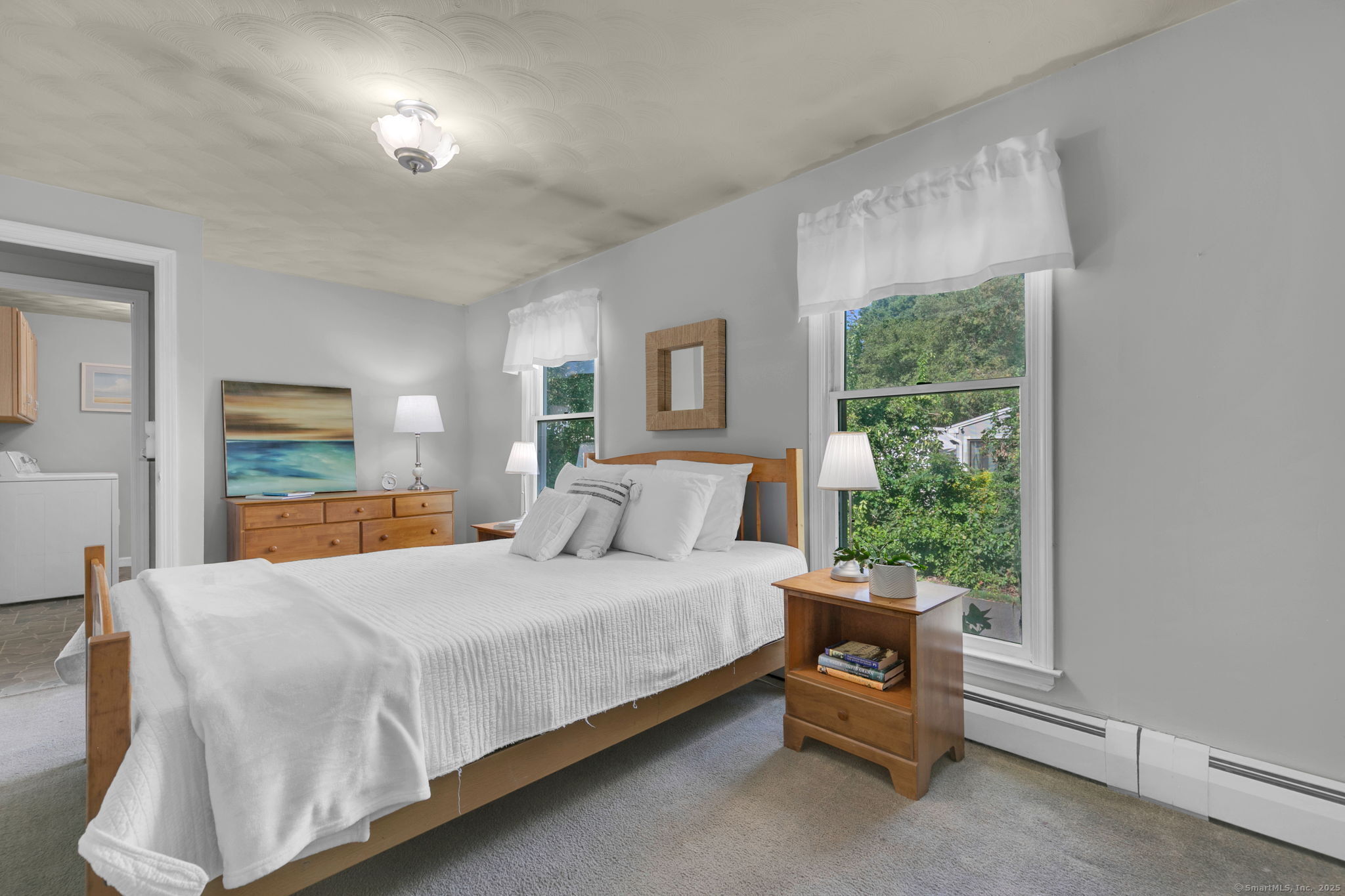 Plainville, Connecticut 06062, United States, 1 Bedroom Bedrooms, ,1 BathroomBathrooms,Residential,Coming Soon,188259