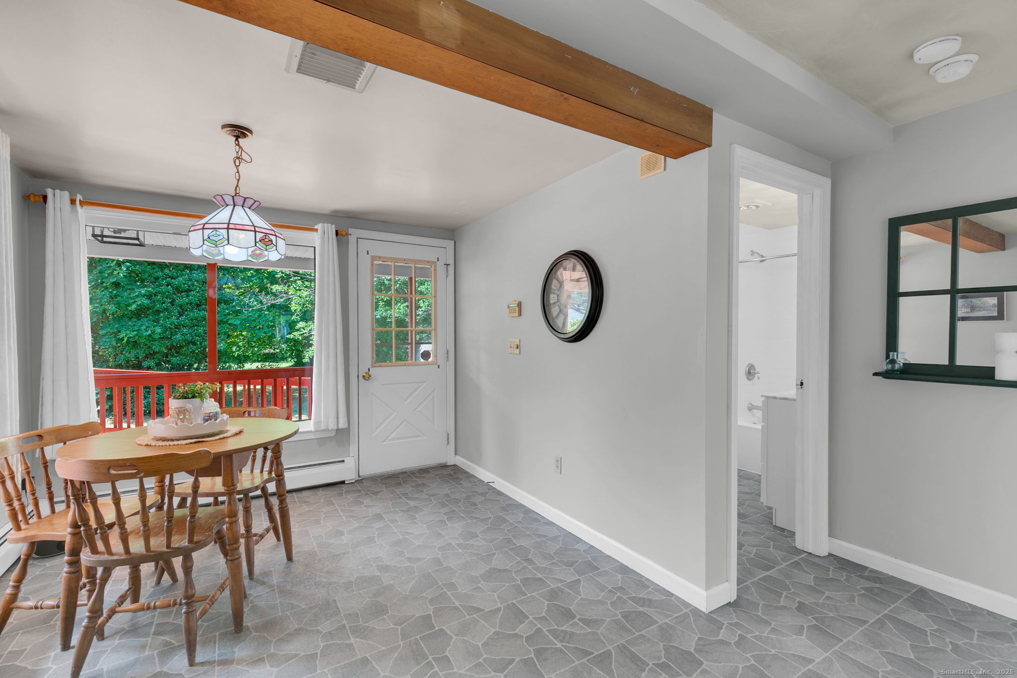 Plainville, Connecticut 06062, United States, 1 Bedroom Bedrooms, ,1 BathroomBathrooms,Residential,Coming Soon,188259