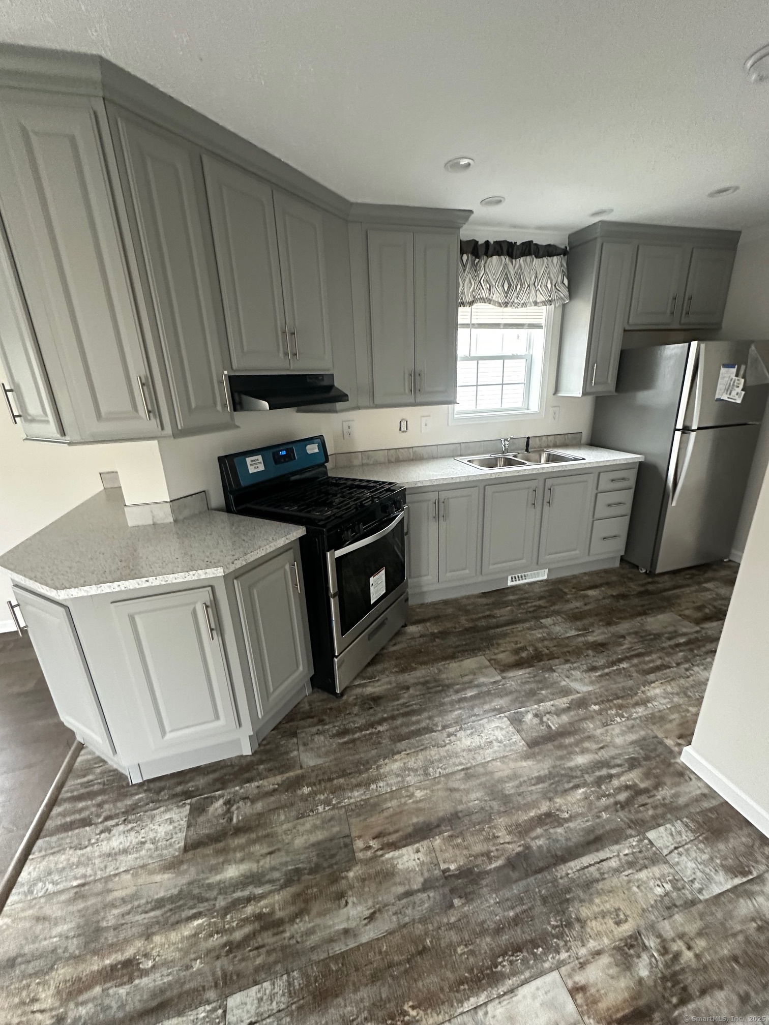 435 High Street #4, Groton, Connecticut image 5