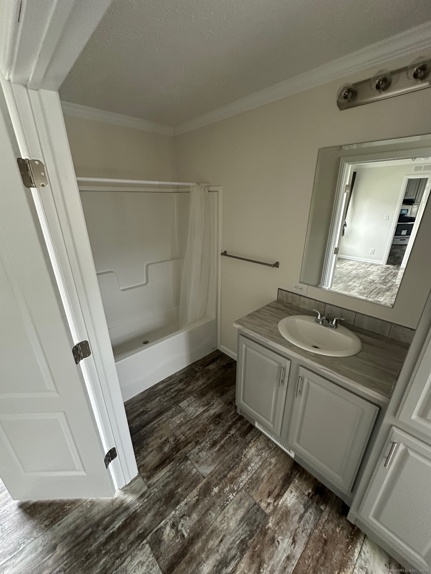 435 High Street #4, Groton, Connecticut image 9