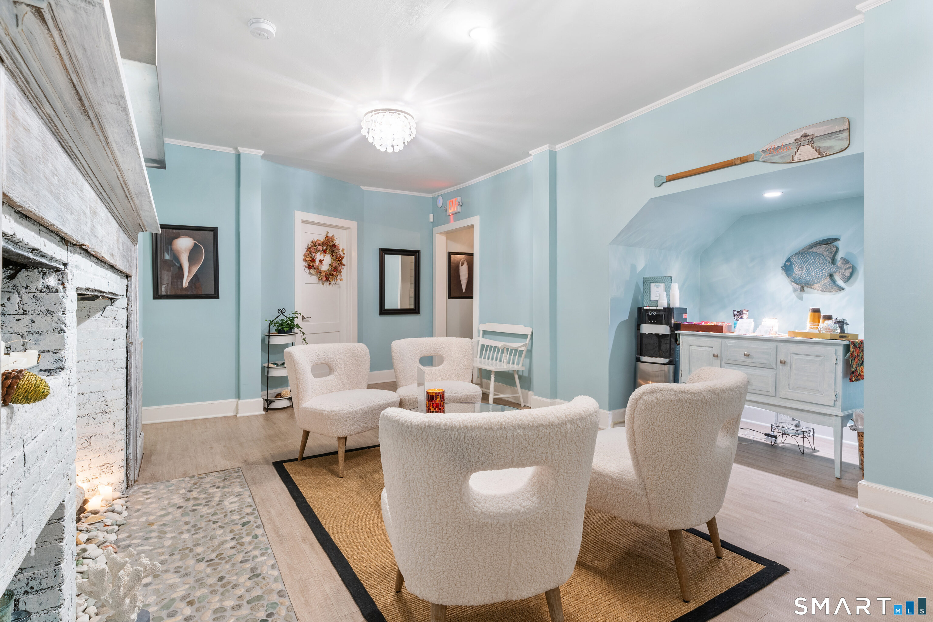 274 Hemingway Avenue