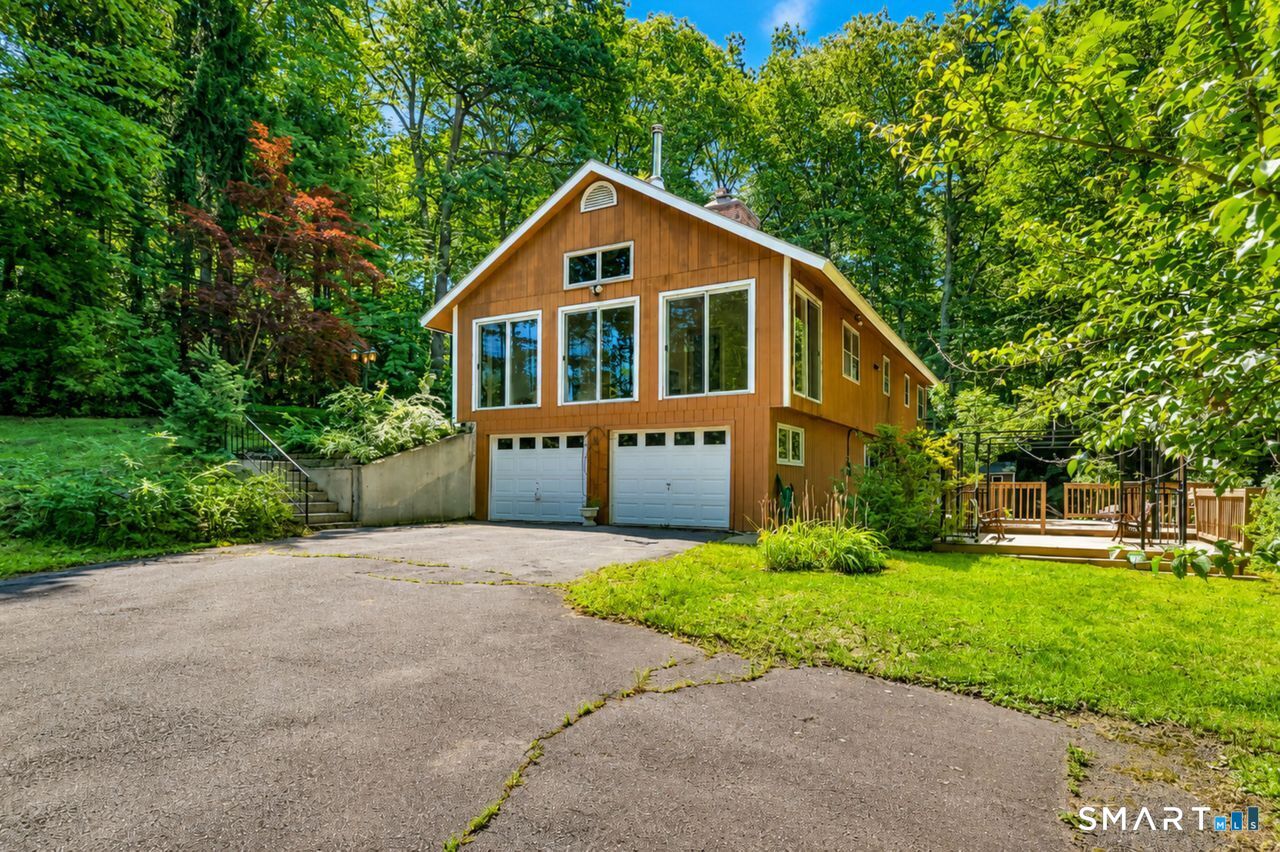 32 Hallsey Lane