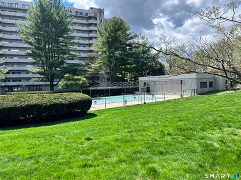 Tiny photo for 3200 Park Avenue #7A2, Bridgeport, CT 06604 (MLS # 24167868)