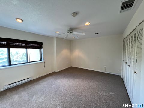 Tiny photo for 3200 Park Avenue #7A2, Bridgeport, CT 06604 (MLS # 24167868)
