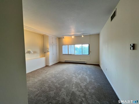 Tiny photo for 3200 Park Avenue #7A2, Bridgeport, CT 06604 (MLS # 24167868)