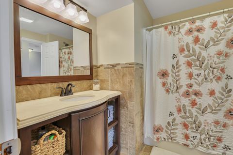 Tiny photo for 25 Pebble Court, Newington, CT 06111 (MLS # 24142731)