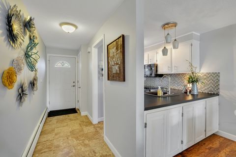 Tiny photo for 25 Pebble Court, Newington, CT 06111 (MLS # 24142731)