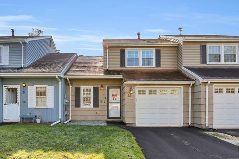 Photo of 25 Pebble Court, Newington, CT 06111 (MLS # 24142731)