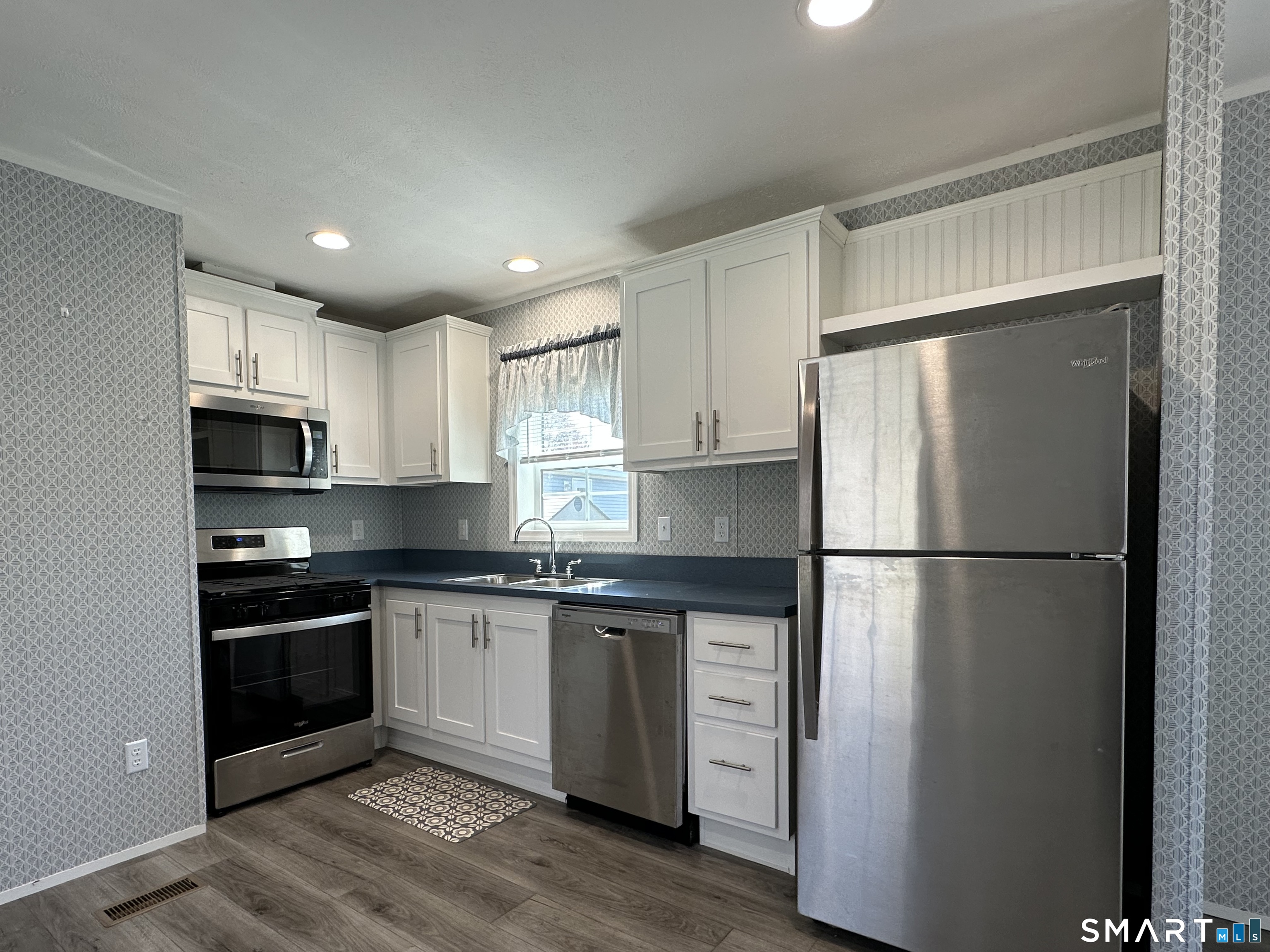 120 Englewood Avenue