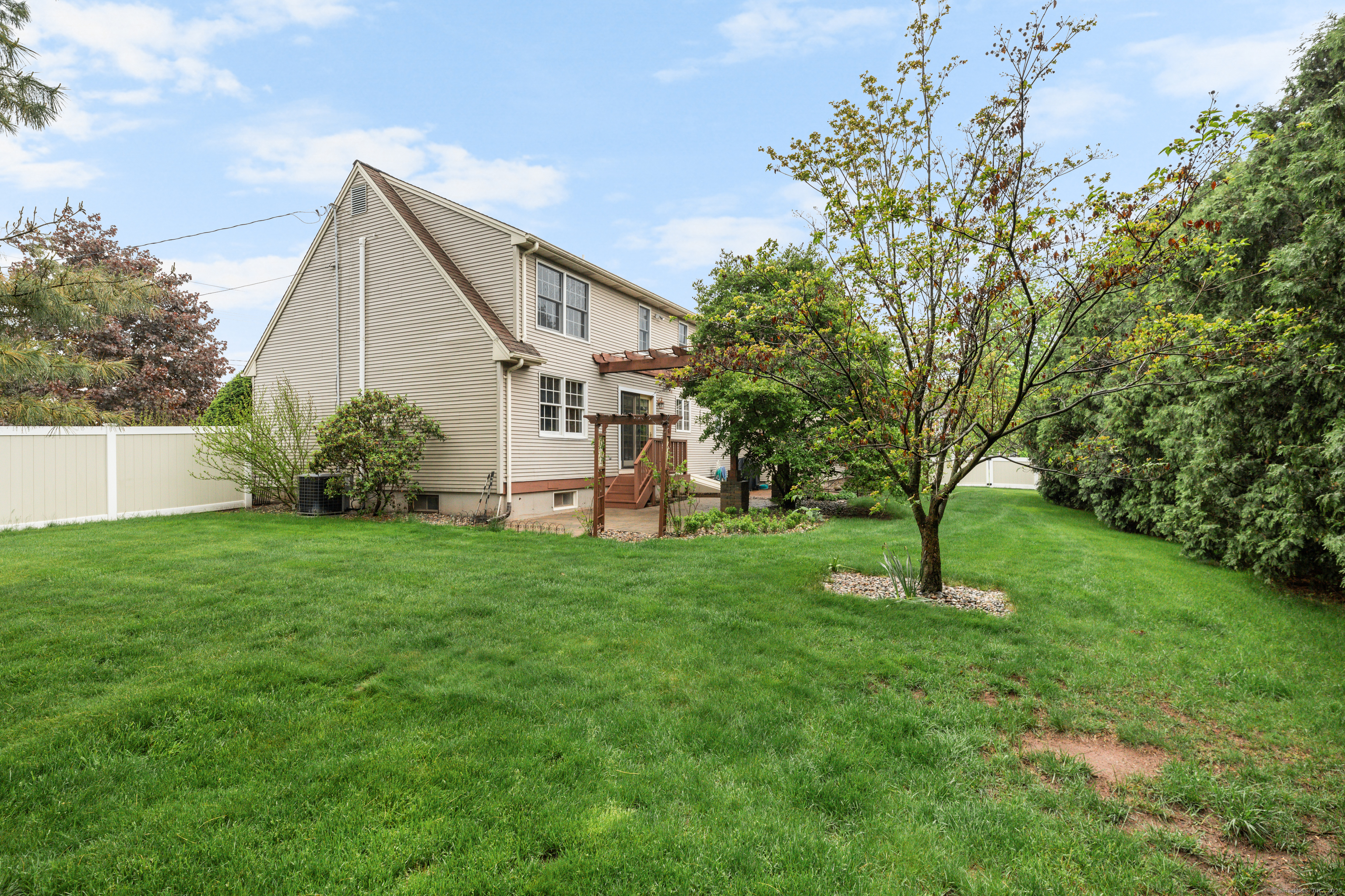 362 Pleasant Street, Southington, Connecticut image 4