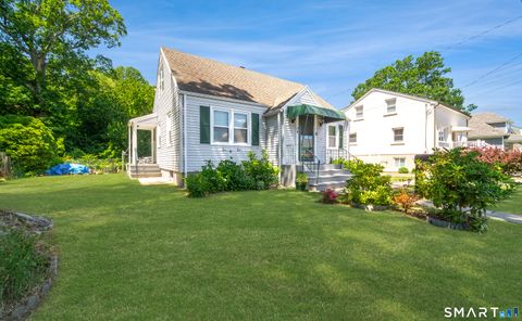 Tiny photo for 25 Oakwood Street, Bridgeport, CT 06606 (MLS # 24185077)