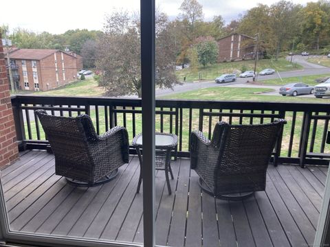 Tiny photo for 114 Balance Rock Road #APT 12, Seymour, CT 06483 (MLS # 24133887)