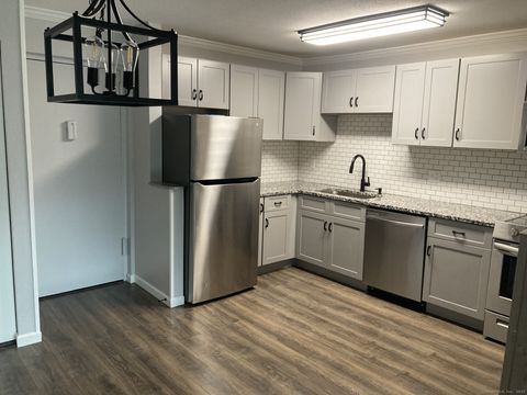 Tiny photo for 114 Balance Rock Road #APT 12, Seymour, CT 06483 (MLS # 24133887)