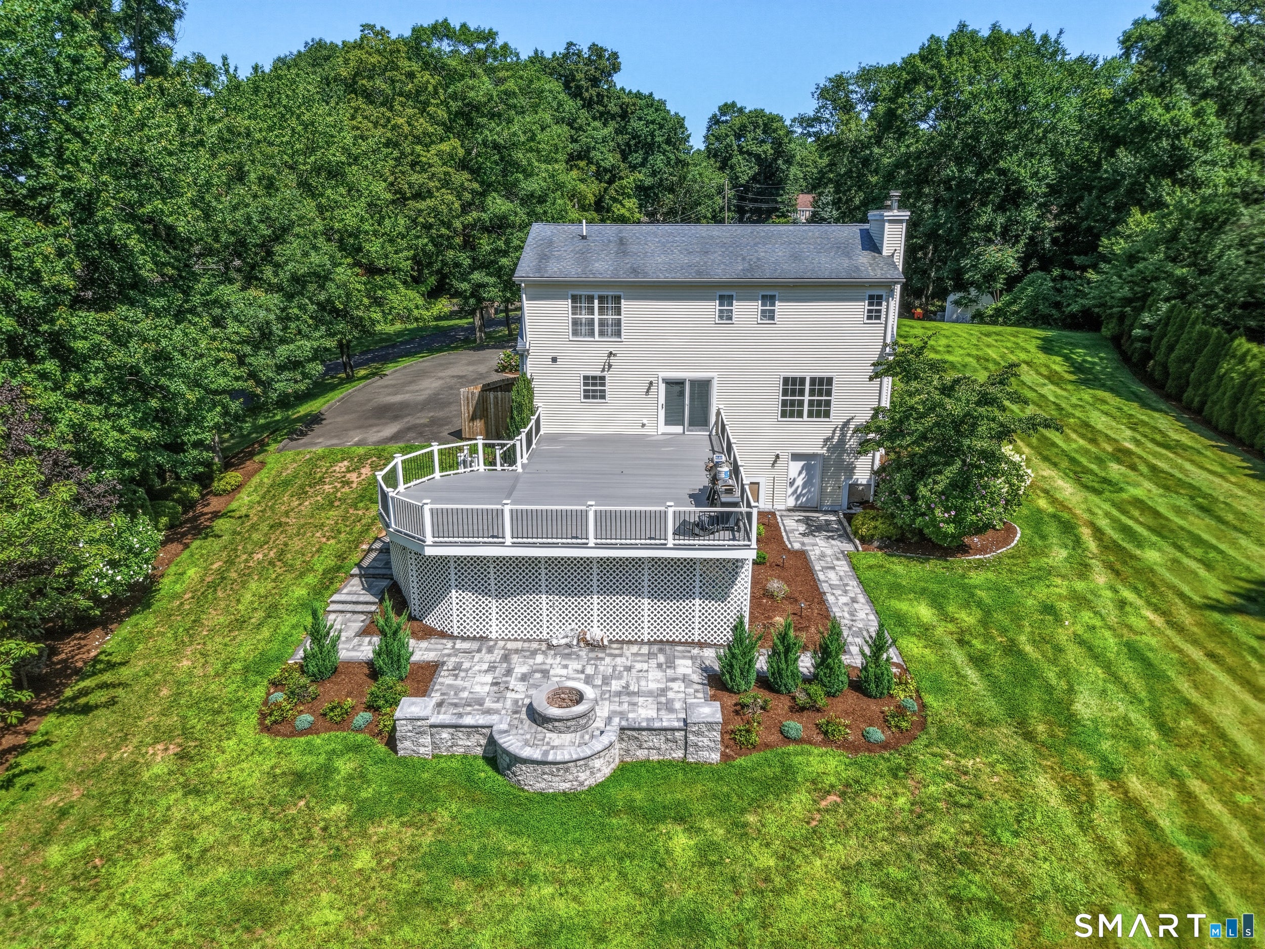 20 Ridgewood Court