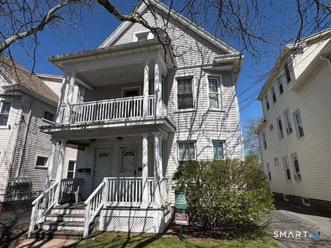 Photo of 131 Washington Avenue, West Haven, CT 06516 (MLS # 24170322)