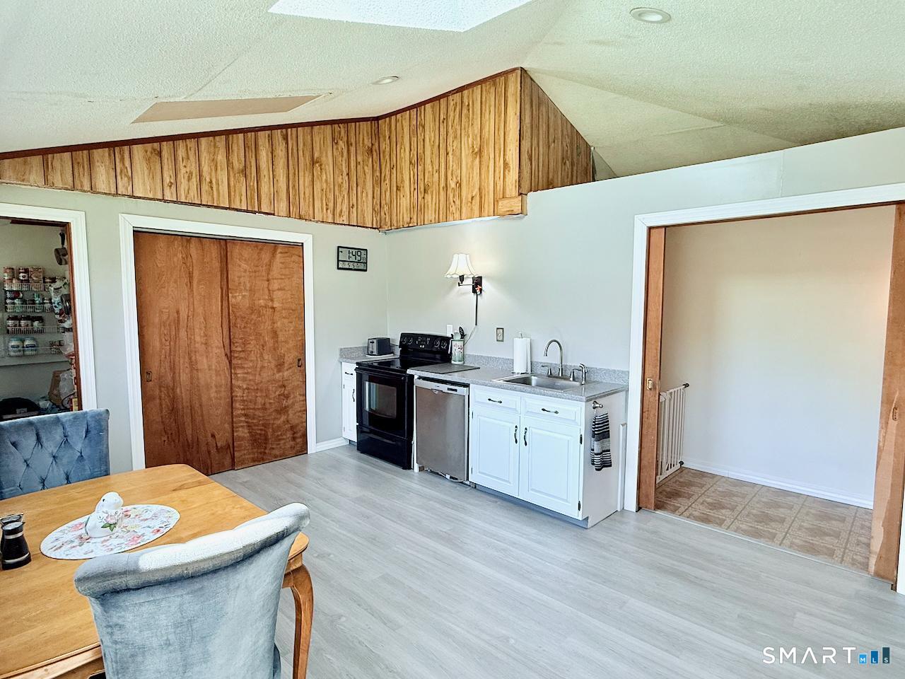 80 Mountain Spring Road