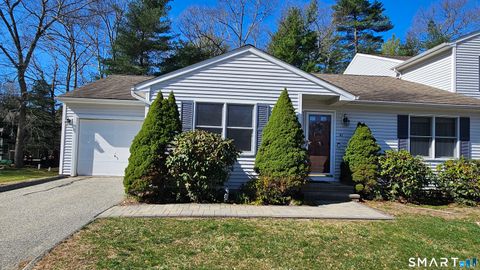 Condo For Sale - 41 Cheyenne Court #41<br/> Marlborough, CT 06447