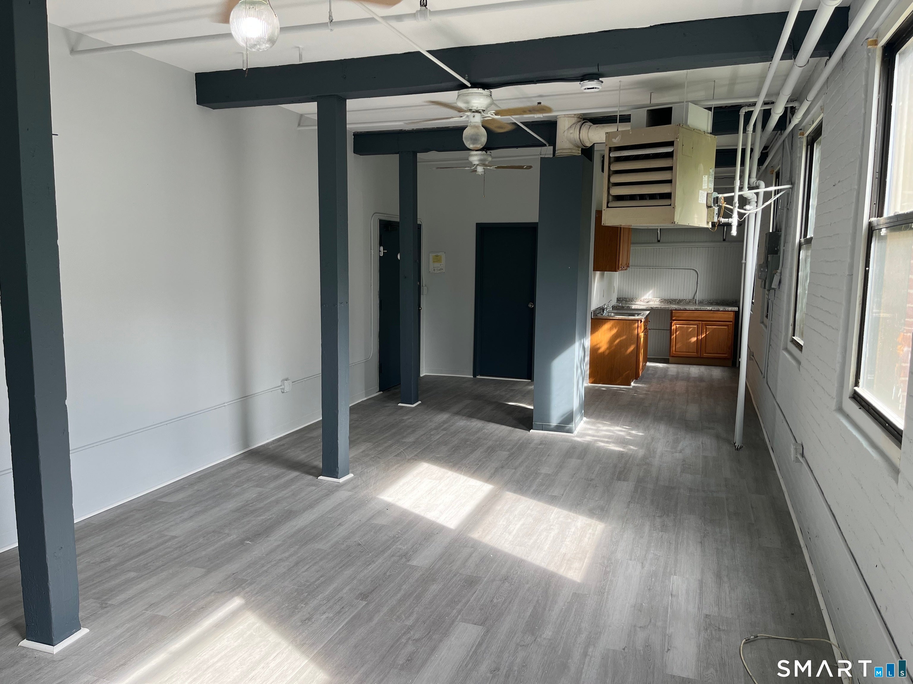 464 Pratt St Extension 203