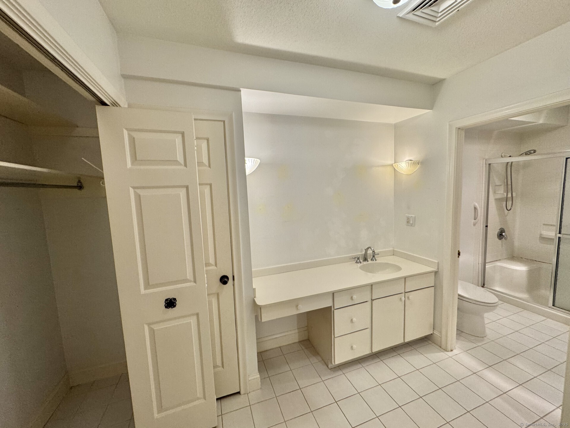 795 Prospect Avenue #B-5, West Hartford, Connecticut image 14