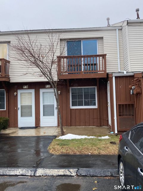 Tiny photo for 330 Short Beach Road #APT G10, East Haven, CT 06512 (MLS # 24152637)