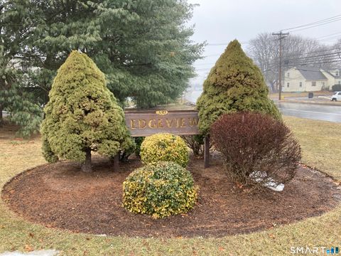 Tiny photo for 330 Short Beach Road #APT G10, East Haven, CT 06512 (MLS # 24152637)