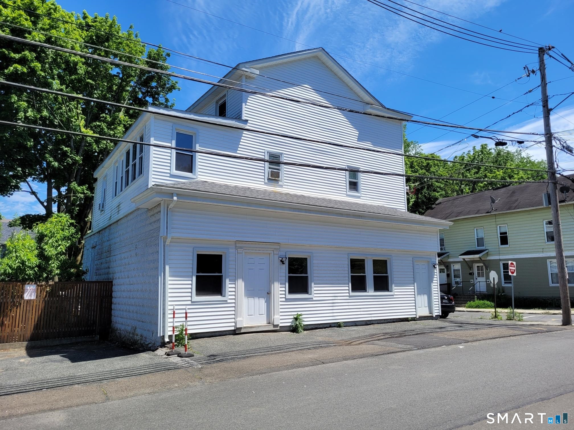 33 William Street B