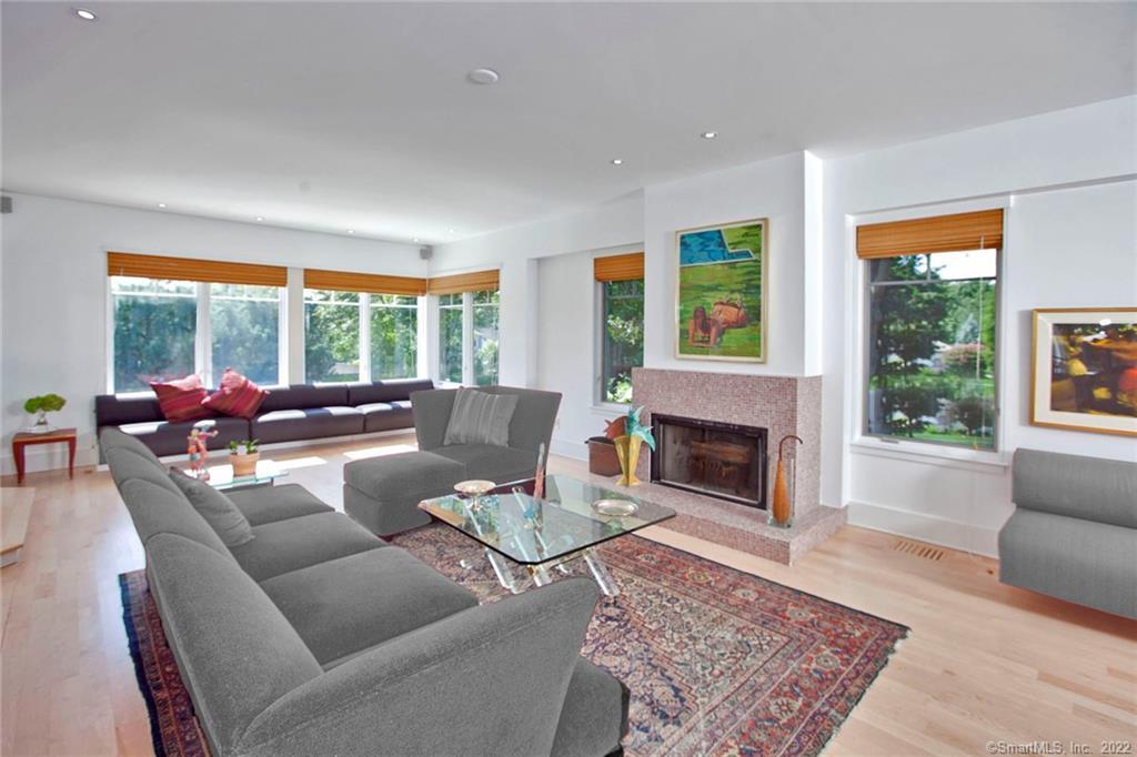 2 Bluewater Hill South